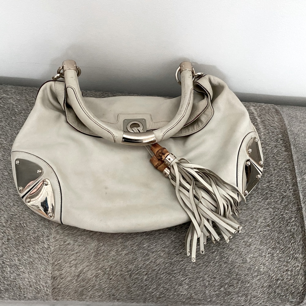 Gucci beautiful purse.